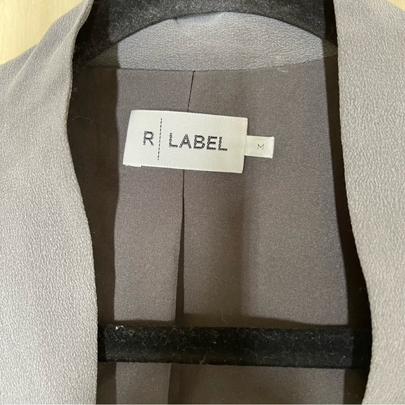 New ~ R | Label Open Front Gray 100% Silk Blazer Size M - Picture 2 of 10